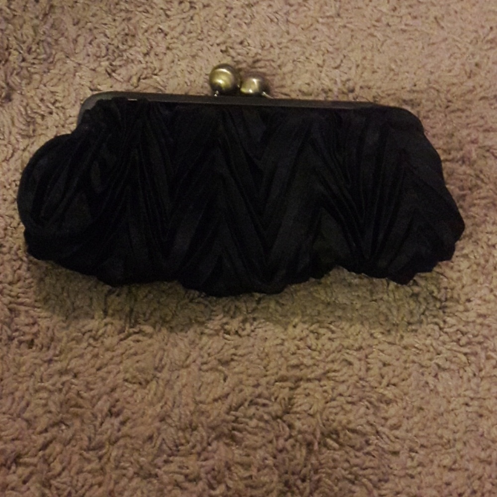 Black Clutch